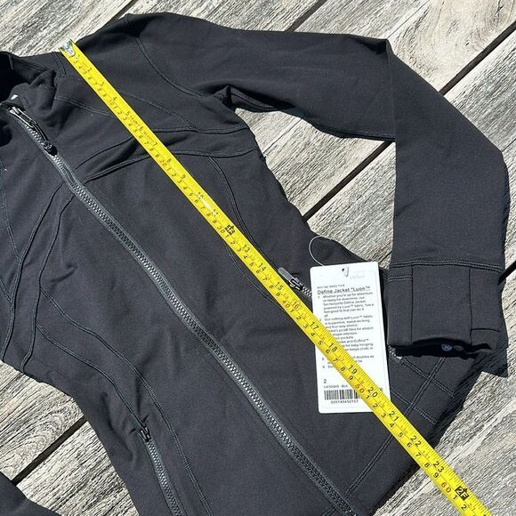 Lululemon Define Jacket Luon Black size 2 NWT influencer - Picture 2 of 7